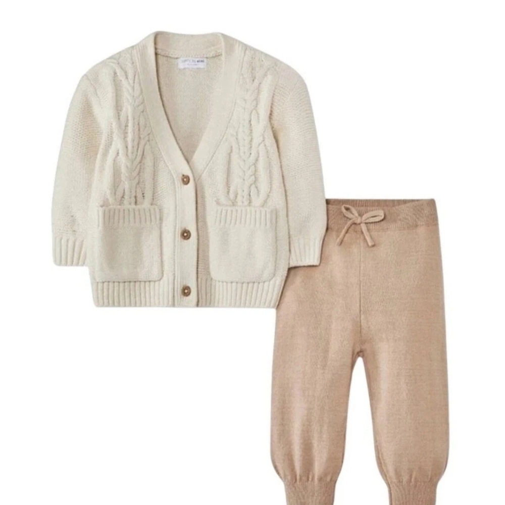 Grayson Mini Cozy Cream and Tan Baby Matching Set Outfit 12M Or  18M